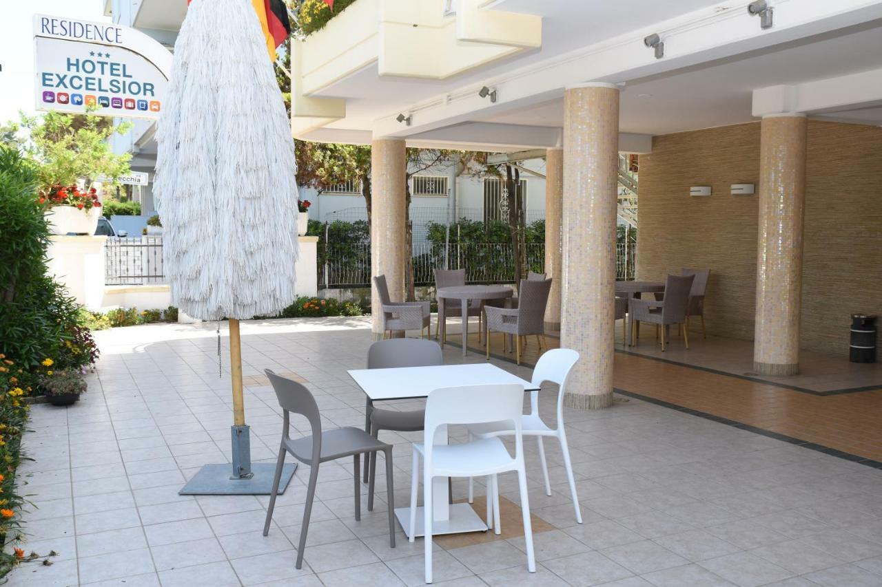 Hotel Excelsior Montesilvano Marina Buitenkant foto